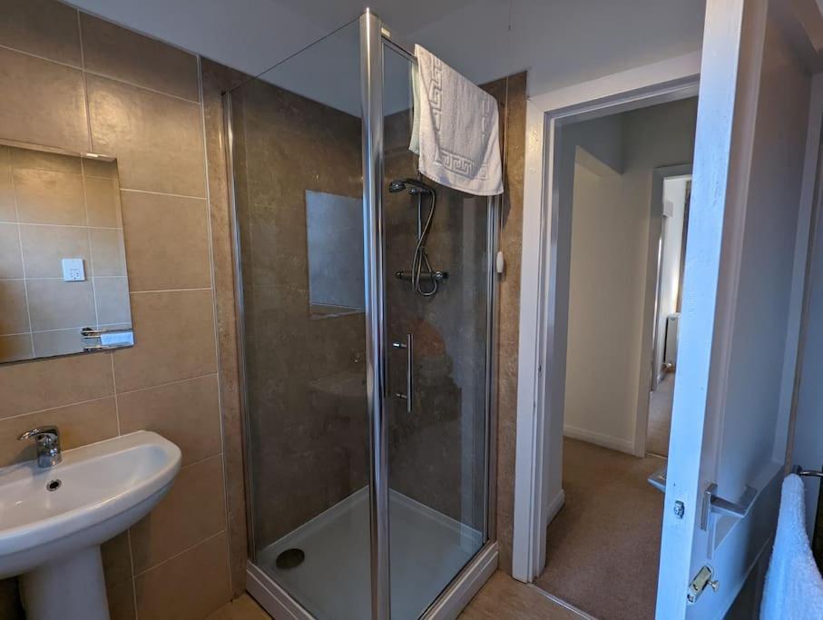Two Bedroom Flat In Bridge Of Allan, Stirling Екстериор снимка
