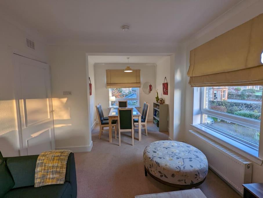 Two Bedroom Flat In Bridge Of Allan, Stirling Екстериор снимка